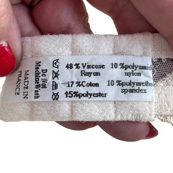 Vintage 90s Lise Charmel pink & black floral lacy bra - Picture 12 of 13